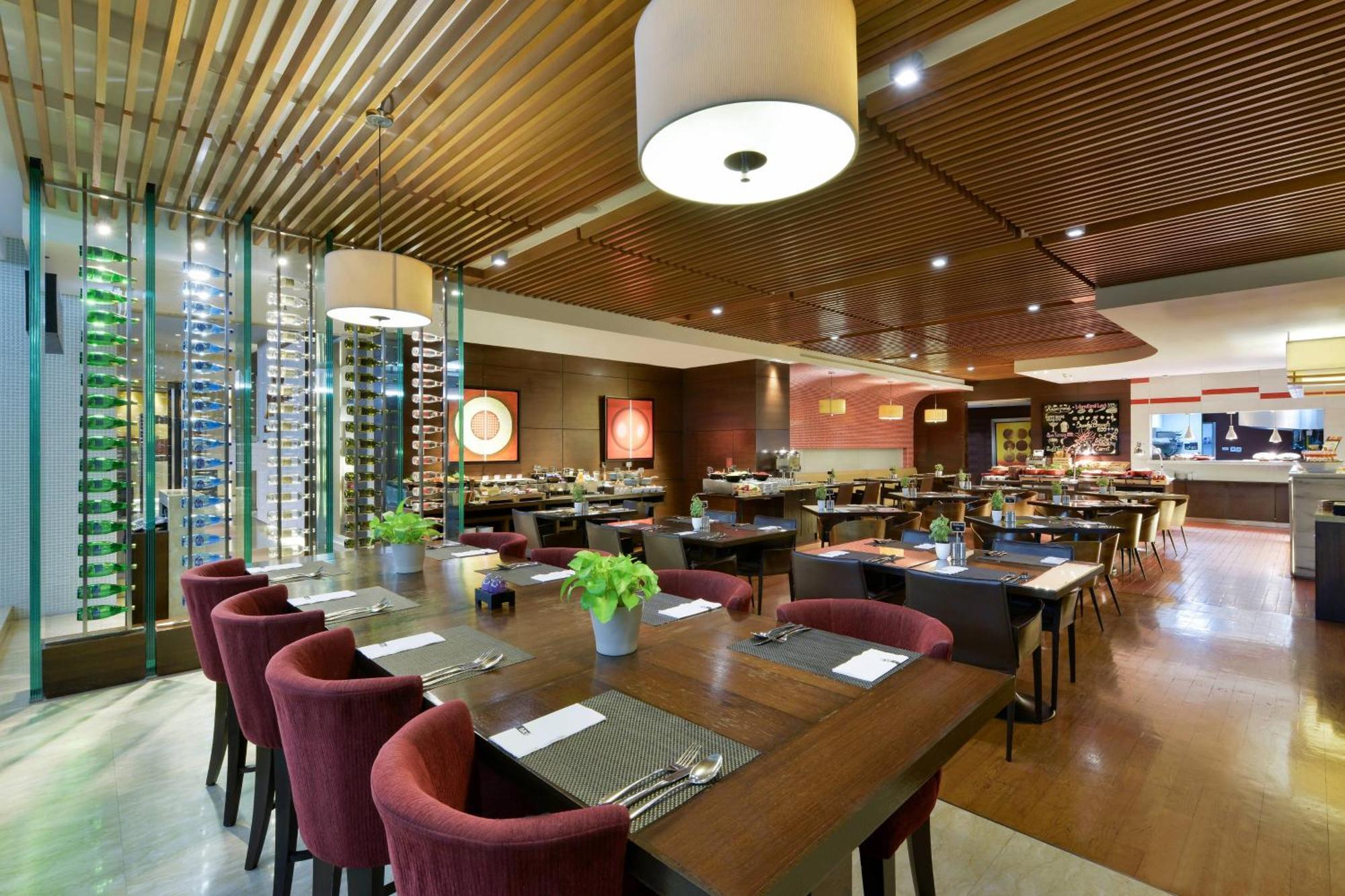 Sathorn Vista, Bangkok - Marriott Executive Apartments Екстериор снимка