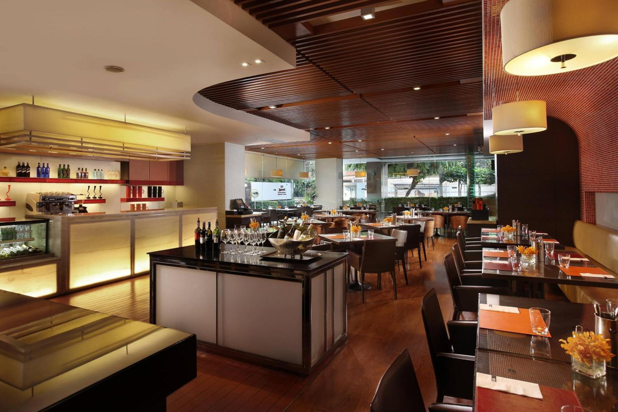 Sathorn Vista, Bangkok - Marriott Executive Apartments Екстериор снимка