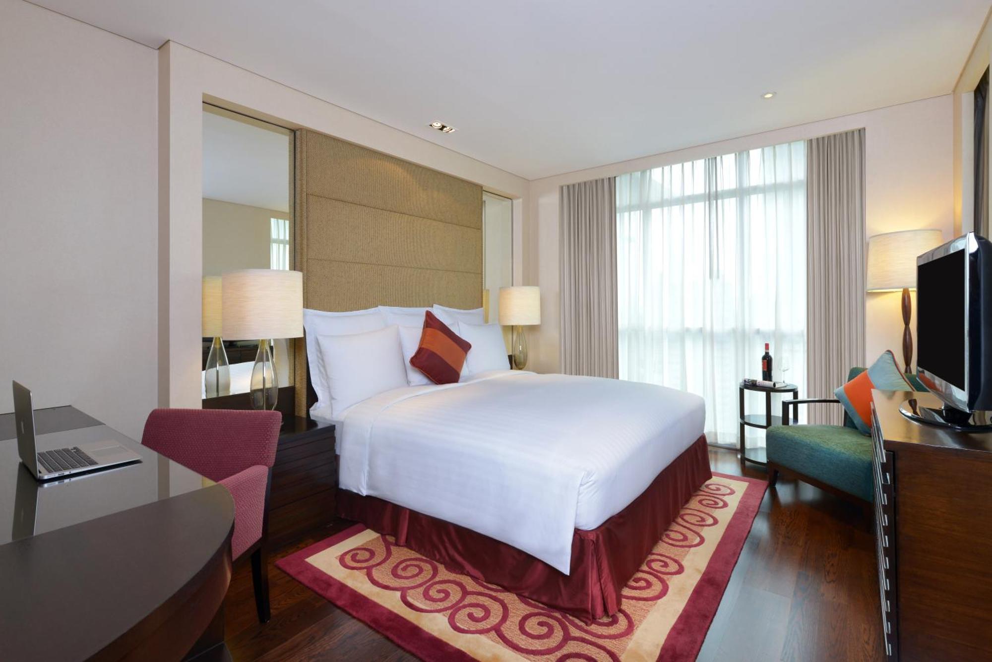 Sathorn Vista, Bangkok - Marriott Executive Apartments Екстериор снимка