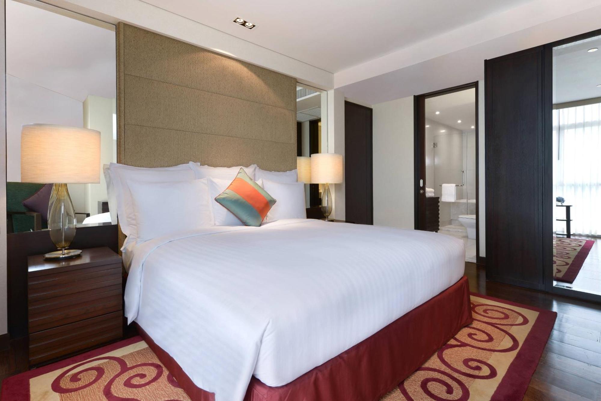 Sathorn Vista, Bangkok - Marriott Executive Apartments Екстериор снимка